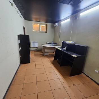 Сдается Нежилое помещение, 80 м²