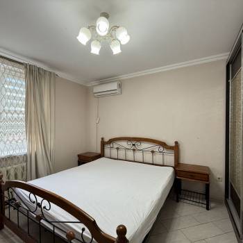 Продается Многокомнатная квартира, 185 м²