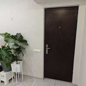 Продается 1-комнатная квартира, 36 м²