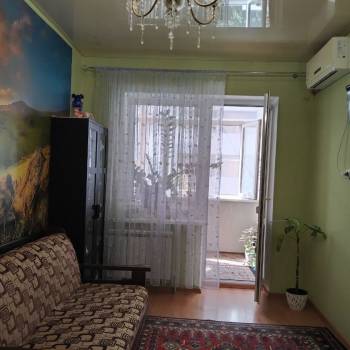 Продается 1-комнатная квартира, 32 м²