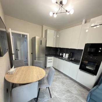 Сдается 2-х комнатная квартира, 60 м²