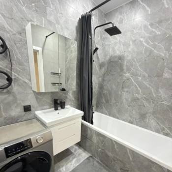 Сдается 2-х комнатная квартира, 60 м²