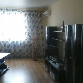 Сдается 2-х комнатная квартира, 84 м²