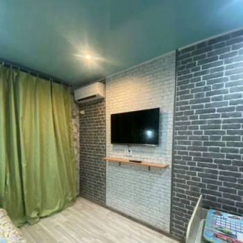 Продается 1-комнатная квартира, 37 м²