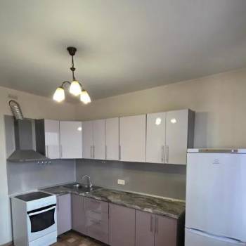 Продается 1-комнатная квартира, 43,7 м²