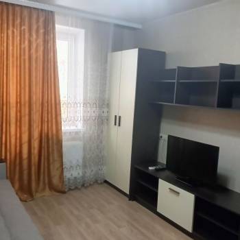 Сдается 1-комнатная квартира, 35 м²