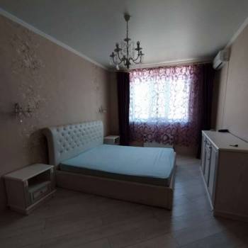 Сдается 1-комнатная квартира, 45 м²