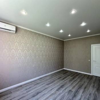 Продается 1-комнатная квартира, 38 м²