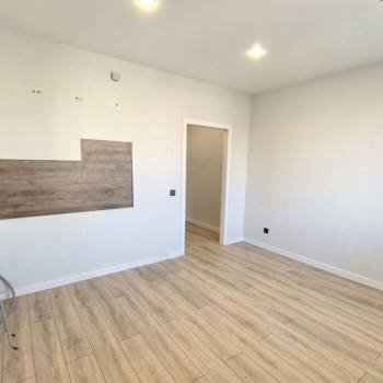 Продается 1-комнатная квартира, 20,6 м²