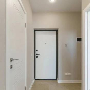 Продается 1-комнатная квартира, 40 м²
