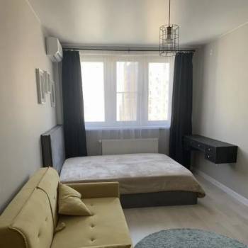 Сдается 1-комнатная квартира, 35 м²