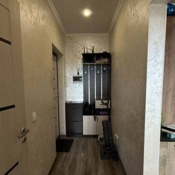 Продается 1-комнатная квартира, 30,5 м²