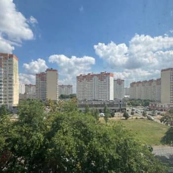 Продается 1-комнатная квартира, 41 м²