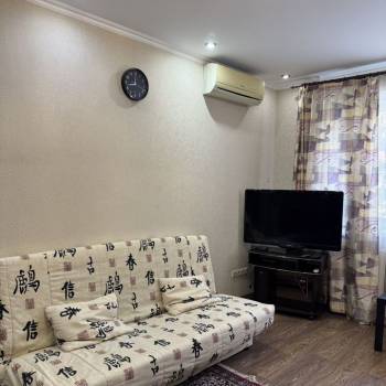Сдается 1-комнатная квартира, 40 м²