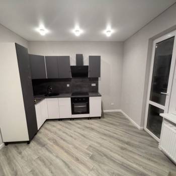 Продается 1-комнатная квартира, 30,4 м²