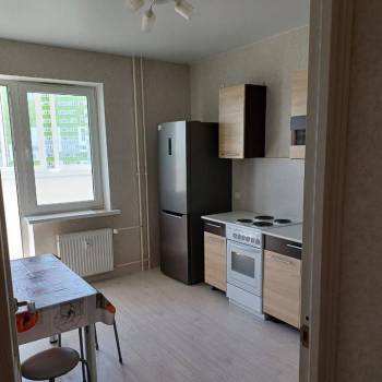 Сдается 1-комнатная квартира, 39,3 м²