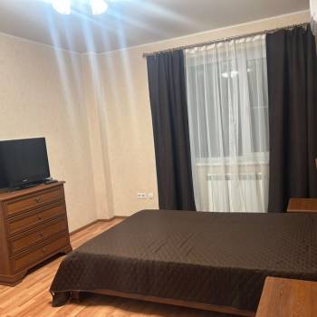 Сдается 1-комнатная квартира, 40 м²