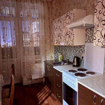 Сдается 1-комнатная квартира, 40 м²