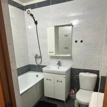 Сдается 1-комнатная квартира, 40 м²