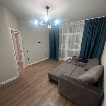Сдается 1-комнатная квартира, 37 м²