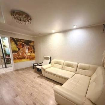Сдается Многокомнатная квартира, 62 м²