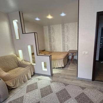 Сдается 1-комнатная квартира, 42 м²