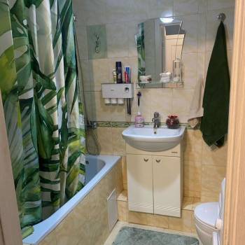 Продается 1-комнатная квартира, 37 м²