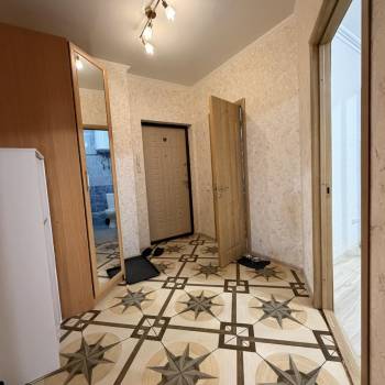 Сдается Многокомнатная квартира, 60 м²