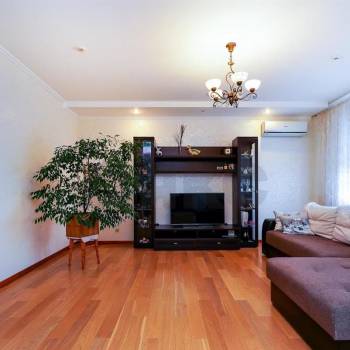 Продается 3-х комнатная квартира, 106,1 м²