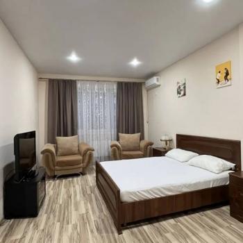 Сдается 1-комнатная квартира, 54 м²