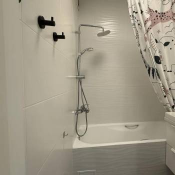 Сдается 2-х комнатная квартира, 80 м²