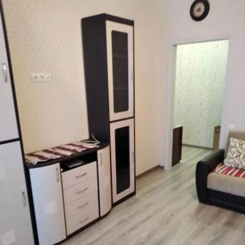Сдается 1-комнатная квартира, 42 м²