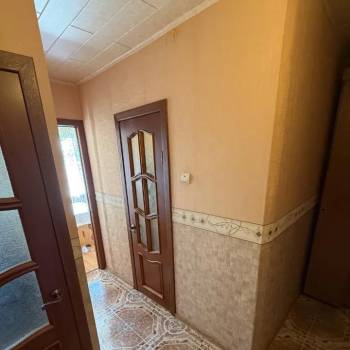 Продается 1-комнатная квартира, 36 м²