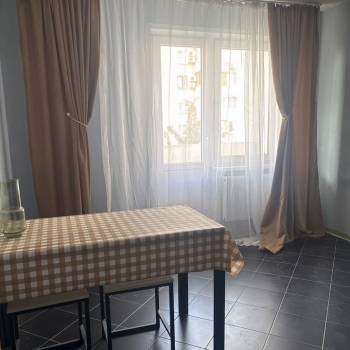 Сдается Многокомнатная квартира, 82 м²