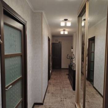 Сдается Многокомнатная квартира, 80 м²