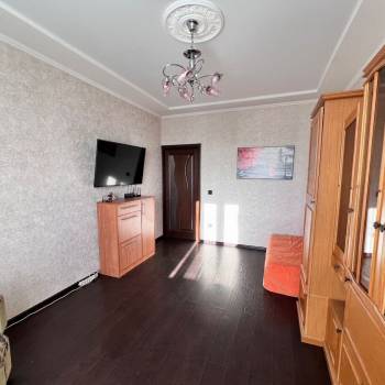Продается 1-комнатная квартира, 36,9 м²