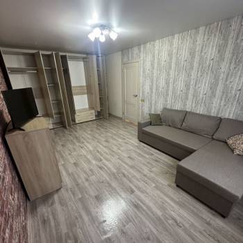 Сдается 1-комнатная квартира, 37,9 м²