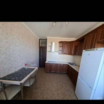 Сдается 1-комнатная квартира, 41 м²