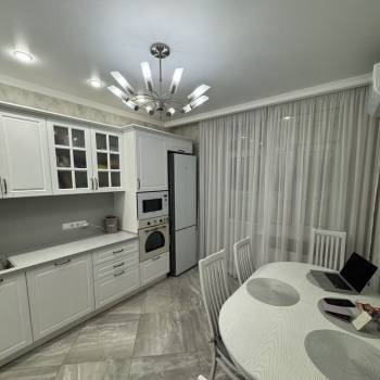 Сдается 1-комнатная квартира, 45 м²