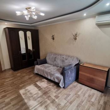 Сдается 1-комнатная квартира, 36,8 м²