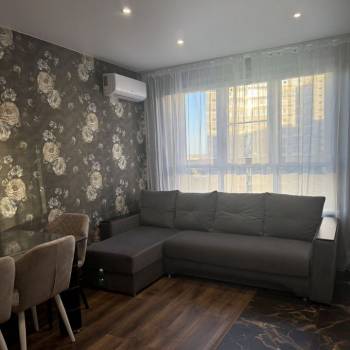 Сдается 1-комнатная квартира, 45 м²