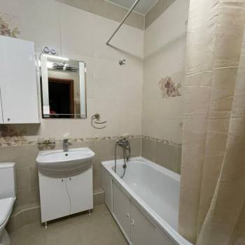 Сдается 1-комнатная квартира, 47,8 м²