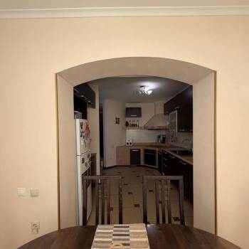 Продается Многокомнатная квартира, 150 м²
