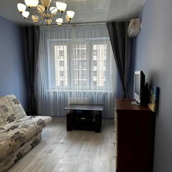 Продается 1-комнатная квартира, 34 м²