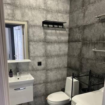 Сдается 1-комнатная квартира, 55 м²