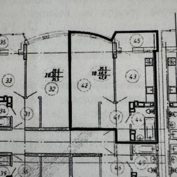 Продается 1-комнатная квартира, 42 м²