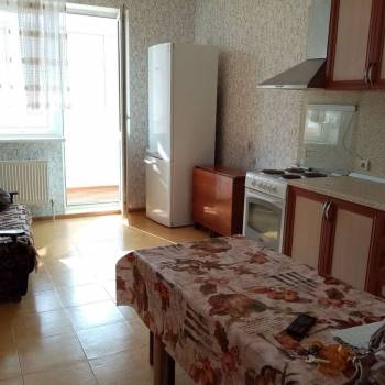 Сдается 1-комнатная квартира, 53 м²