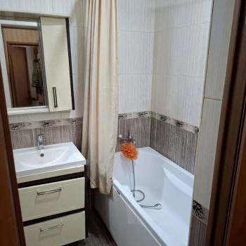 Продается 2-х комнатная квартира, 54 м²