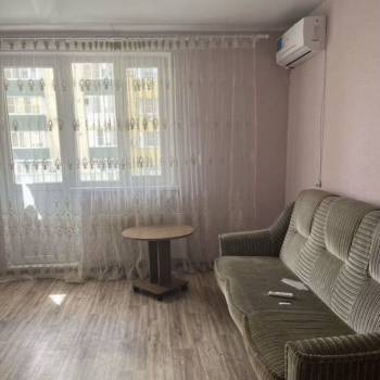 Продается 1-комнатная квартира, 35,2 м²