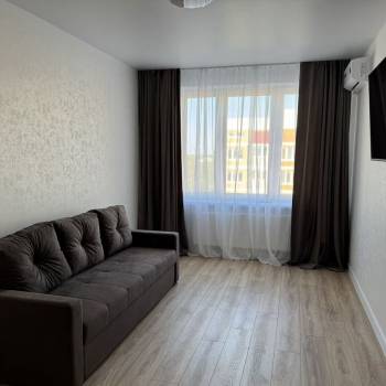 Сдается 1-комнатная квартира, 38 м²